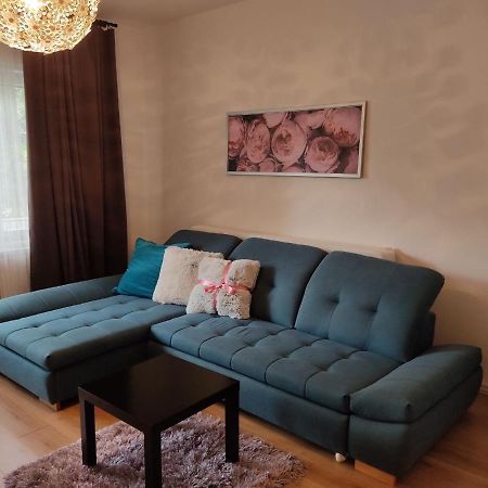 Apartment Vera Загреб Экстерьер фото