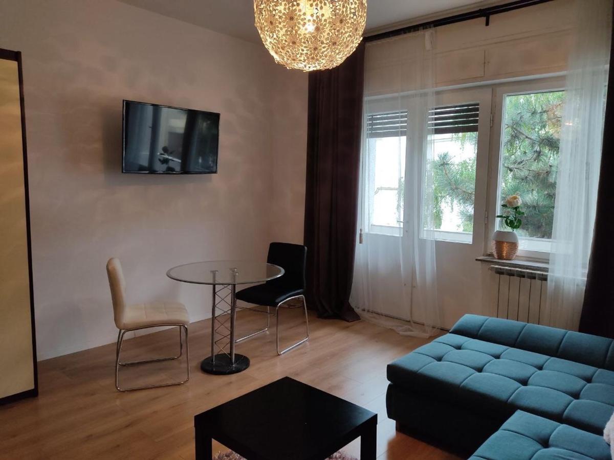 Apartment Vera Загреб Экстерьер фото