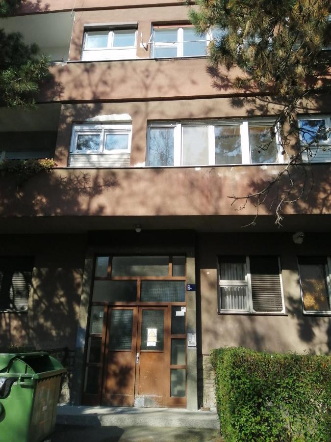 Apartment Vera Загреб Экстерьер фото